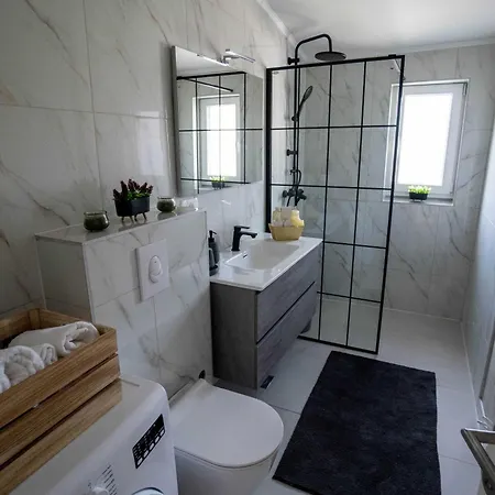 Apartman Riva Apartment *