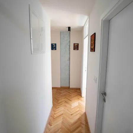 Apartman Riva *
